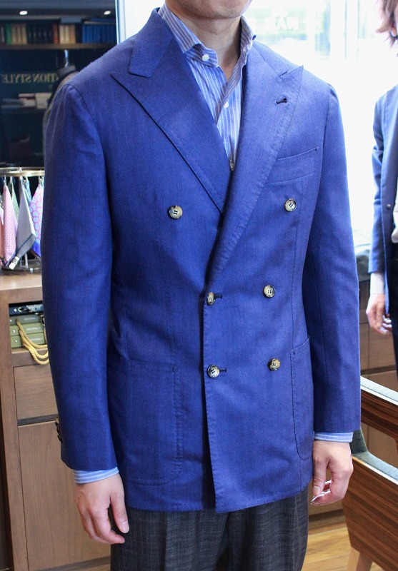 色気のあるナポリブルーのBESPOKE JACKET